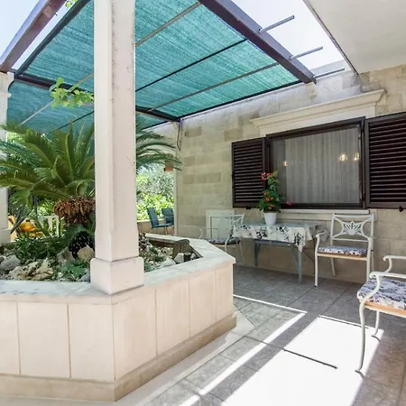 House Vinka * Selca (Brac)